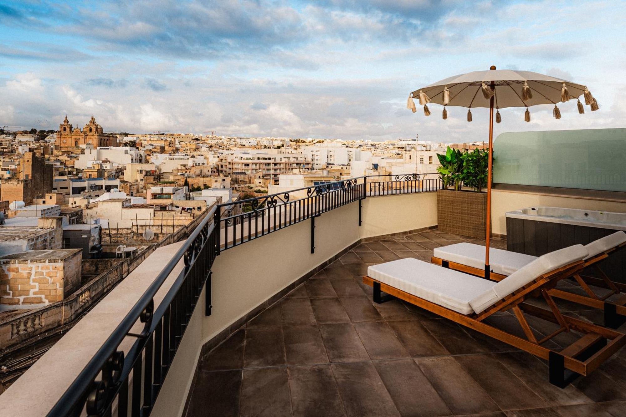 Royale Sainte Helene Boutique Hotel Birkirkara Kültér fotó